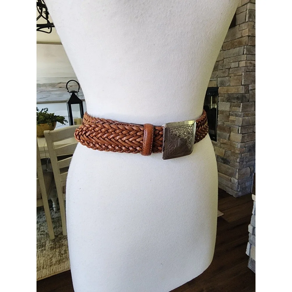Cognac Brown Braided Leather Belt Silver Floral‎ Engraved Square Buckle Small 34